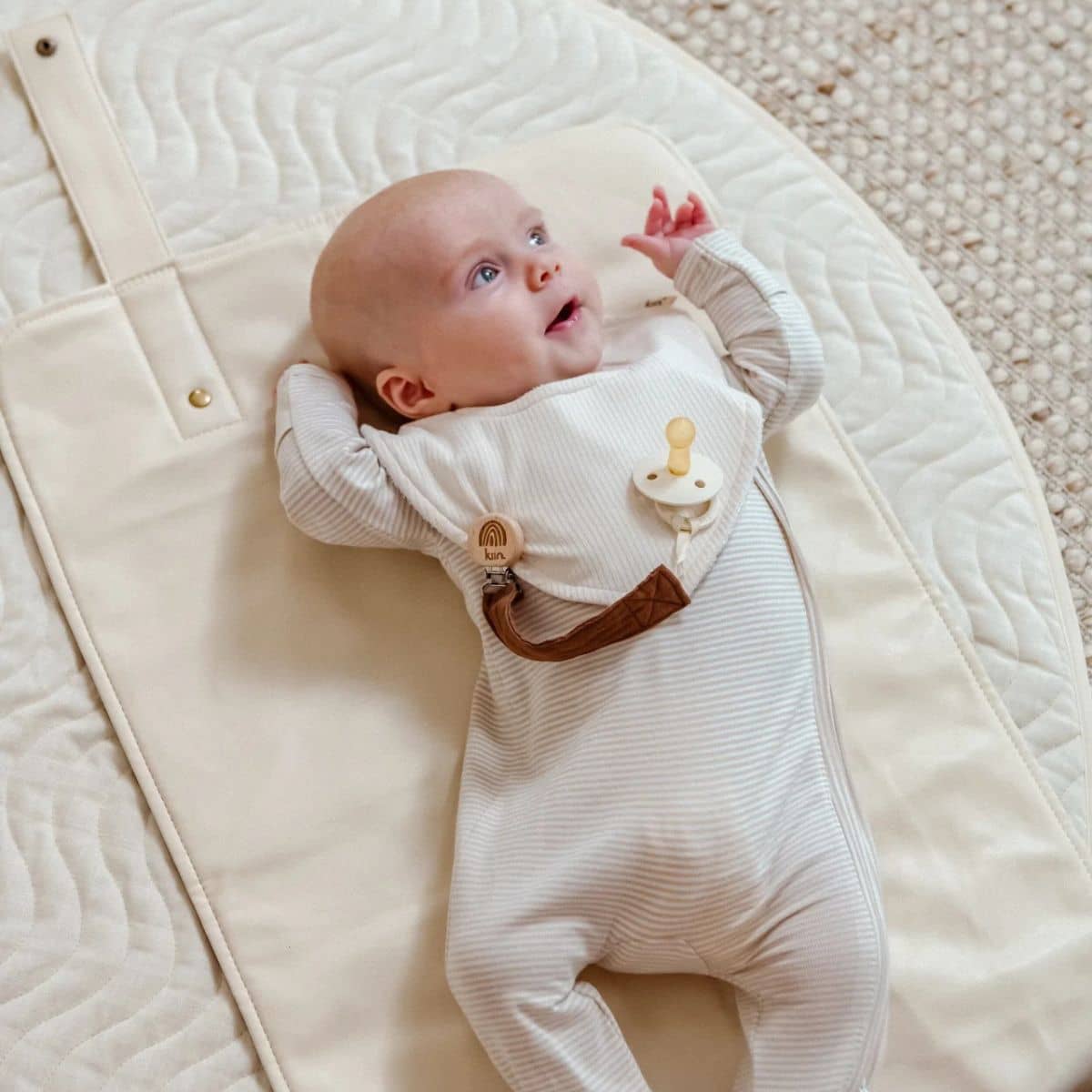 Kiin Baby Luxe Travel Change Mat - Chocolate