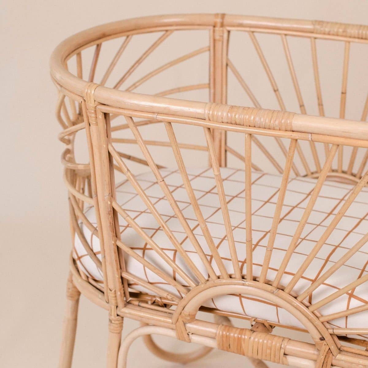 Kiin Baby Organic Bassinet / Co Sleeper Sheet - Lattice