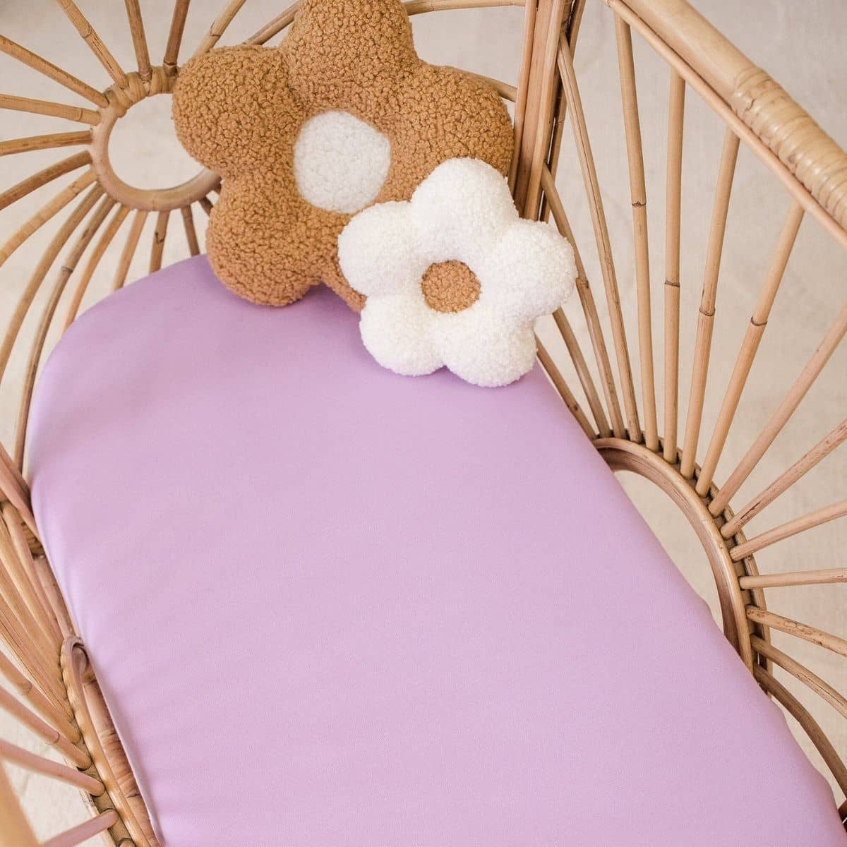 Kiin Baby Organic Change Pad / Bassinet Sheet - Lilac