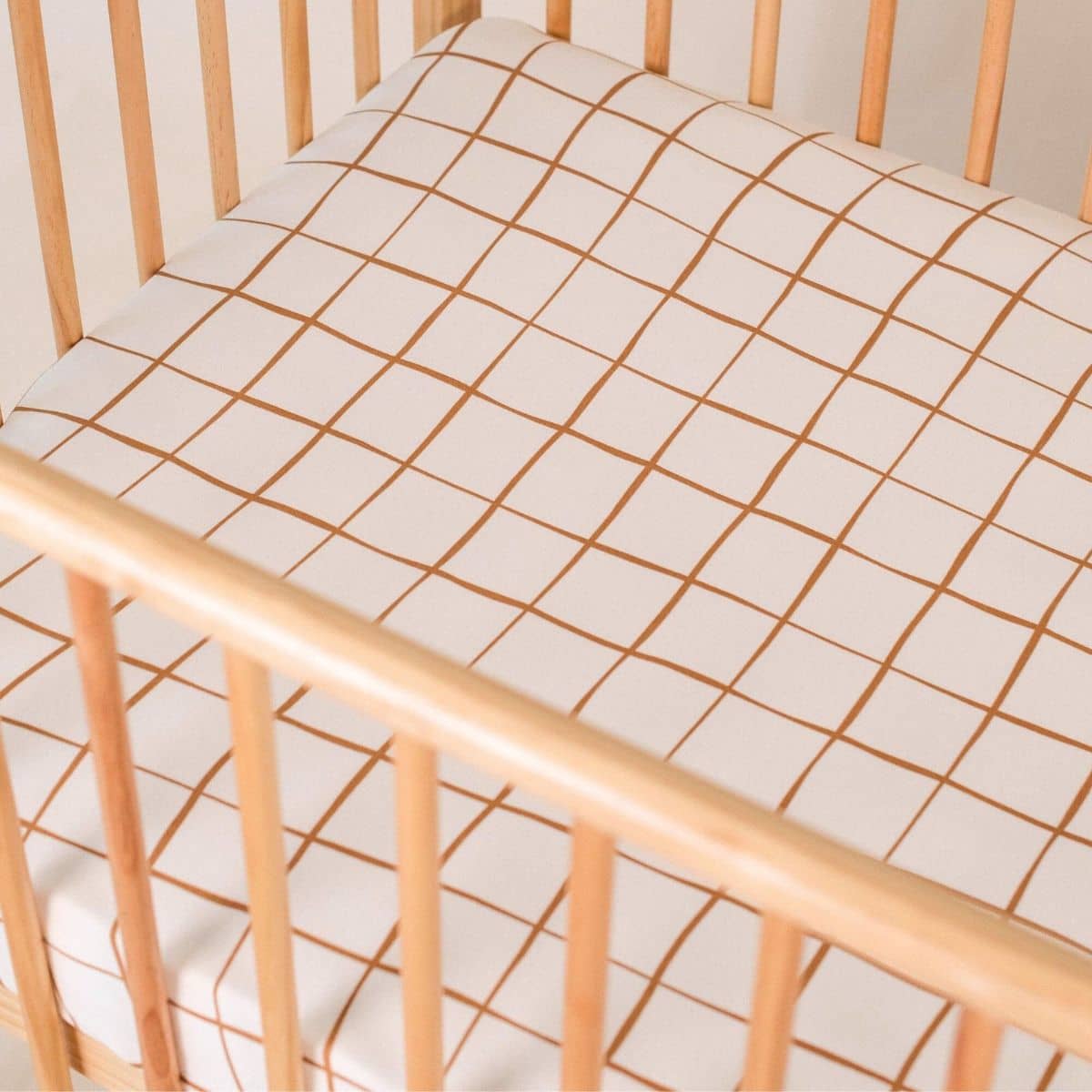 Kiin Baby Organic Cot Sheet - Lattice