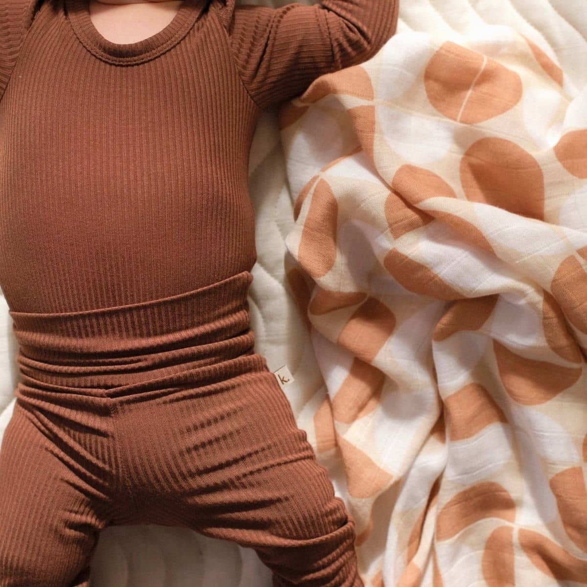 Kiin Baby Organic Muslin Swaddle - Limited Edition - Pebble