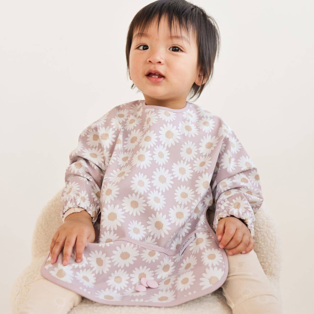 Kynd Baby Sleeved Messy Bib - Lilac Daisy