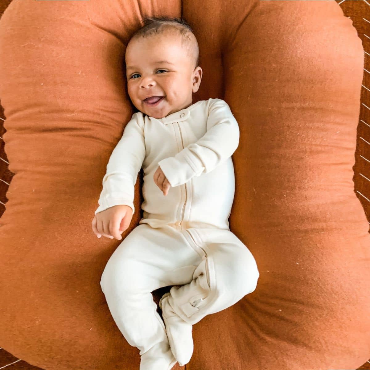 L'ovedbaby Organic 2-Way Zipper Footie - Buttercream