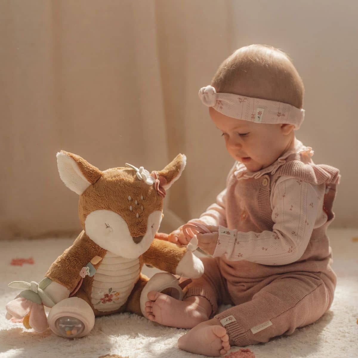 Little Dutch Fairy Garden Activity Deer