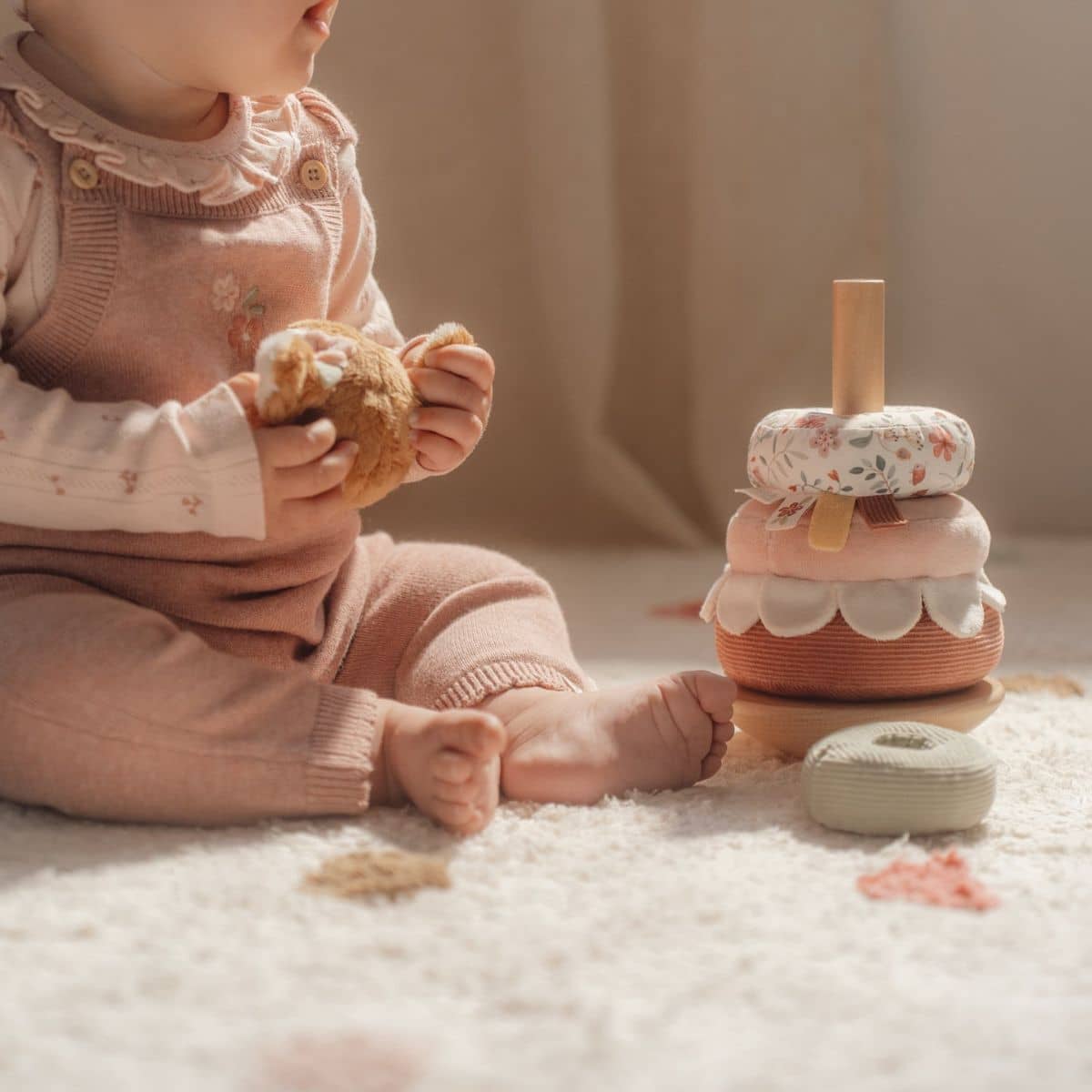 Little Dutch Fairy Garden Rocking Ring Stacker