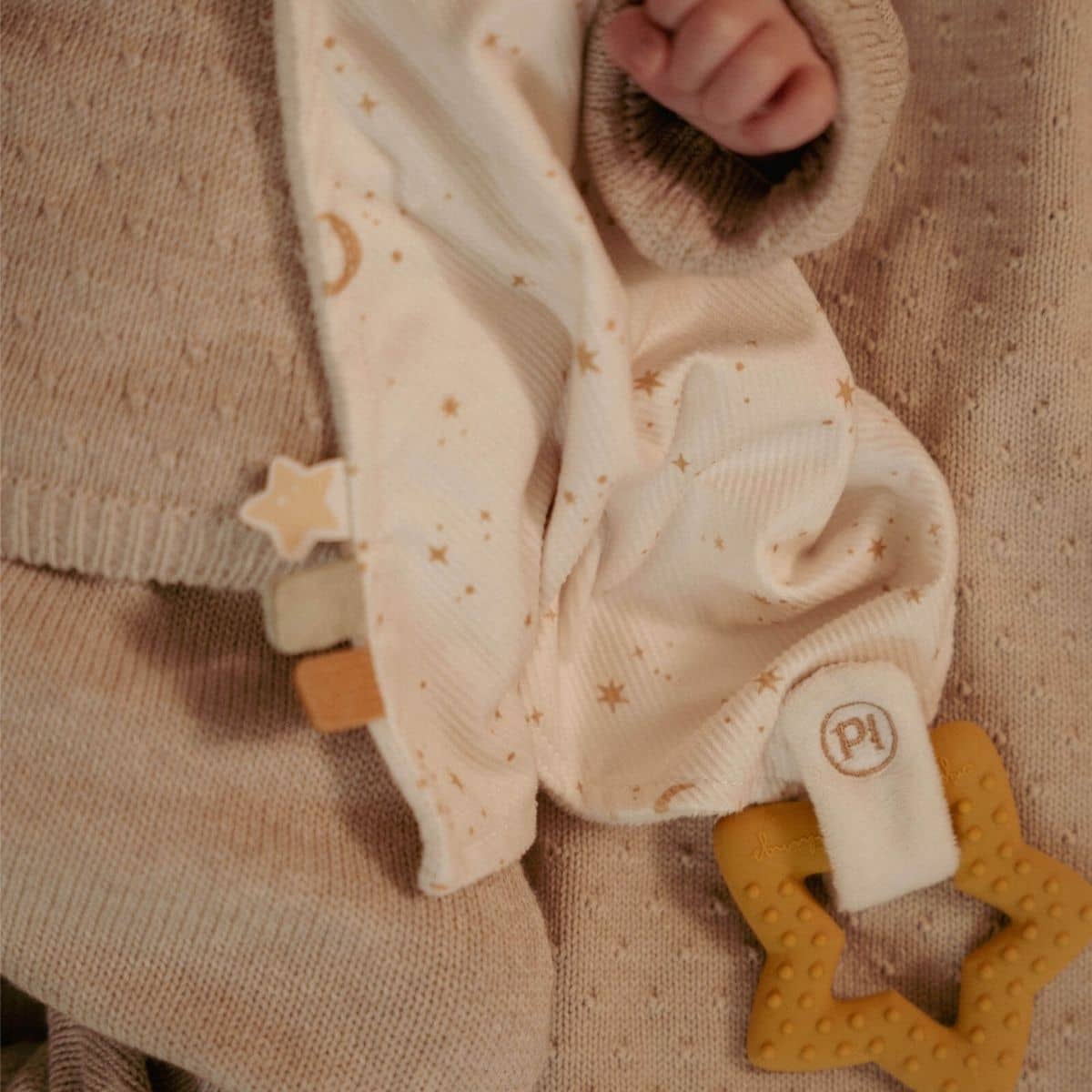 Little Dutch Newborn Naturals Cuddle Cloth Goose with Teething Ring