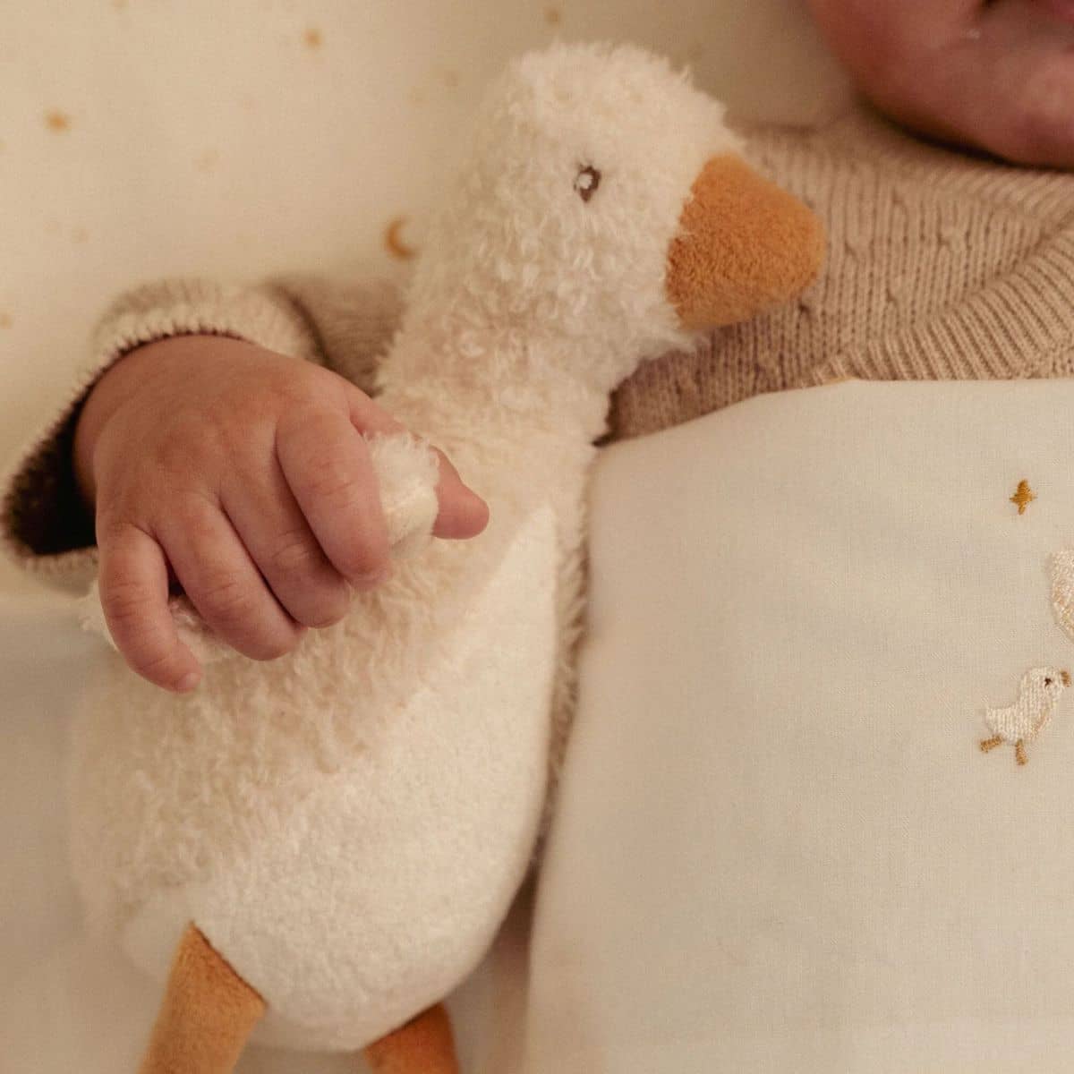Little Dutch Newborn Naturals Cuddle Goose 17cm