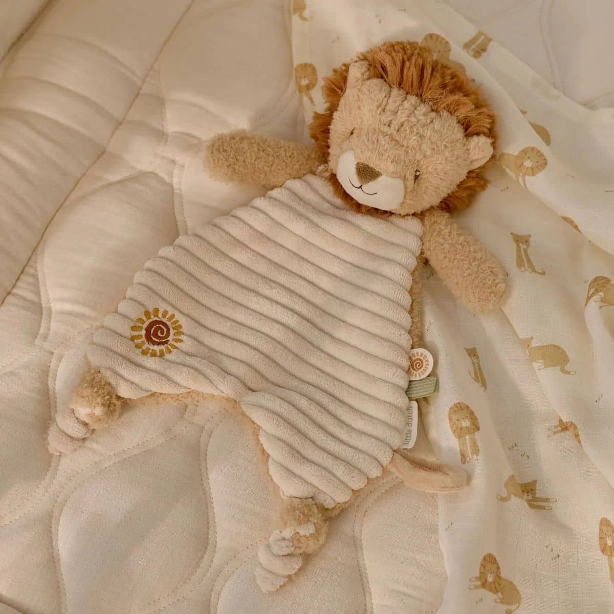 Little Dutch Safari Friends Cuddle Cloth Lion