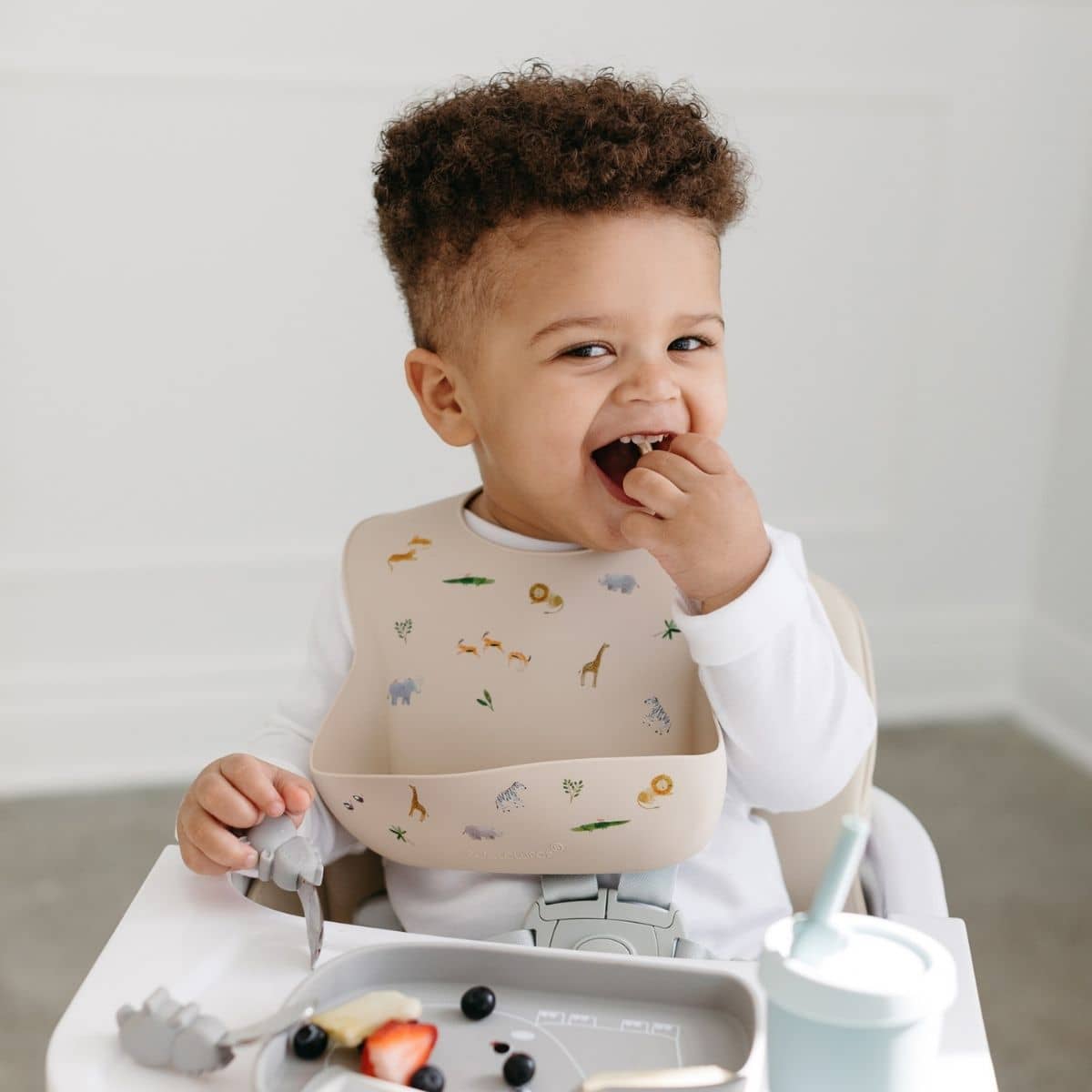 LouLou Lollipop Silicone Bib - Safari Jungle