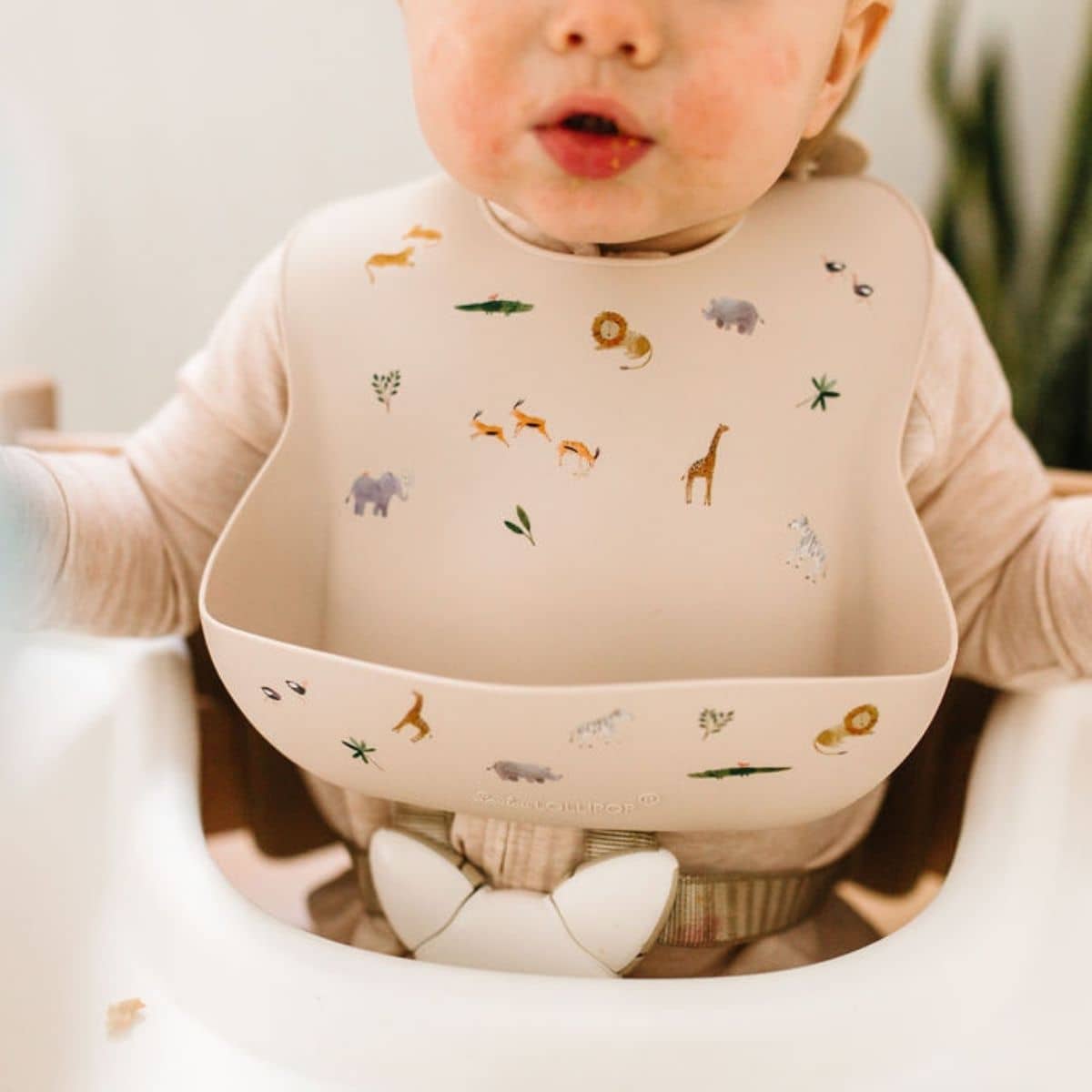 LouLou Lollipop Silicone Bib - Safari Jungle