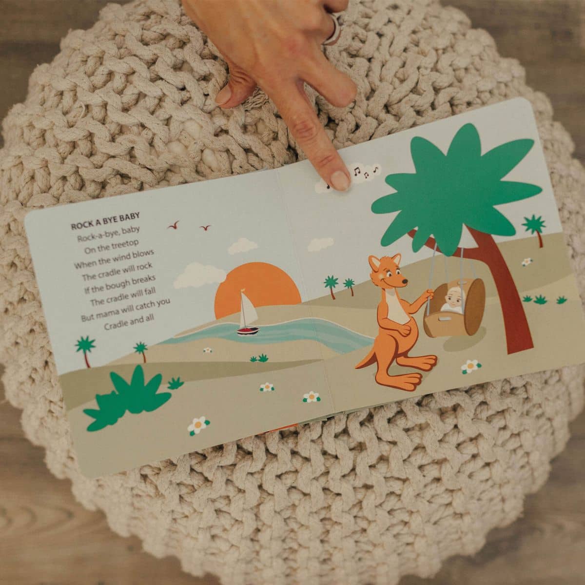 Mizzie the Kangaroo - Sing with Mizzie Sound Book - Nursery Rhymes