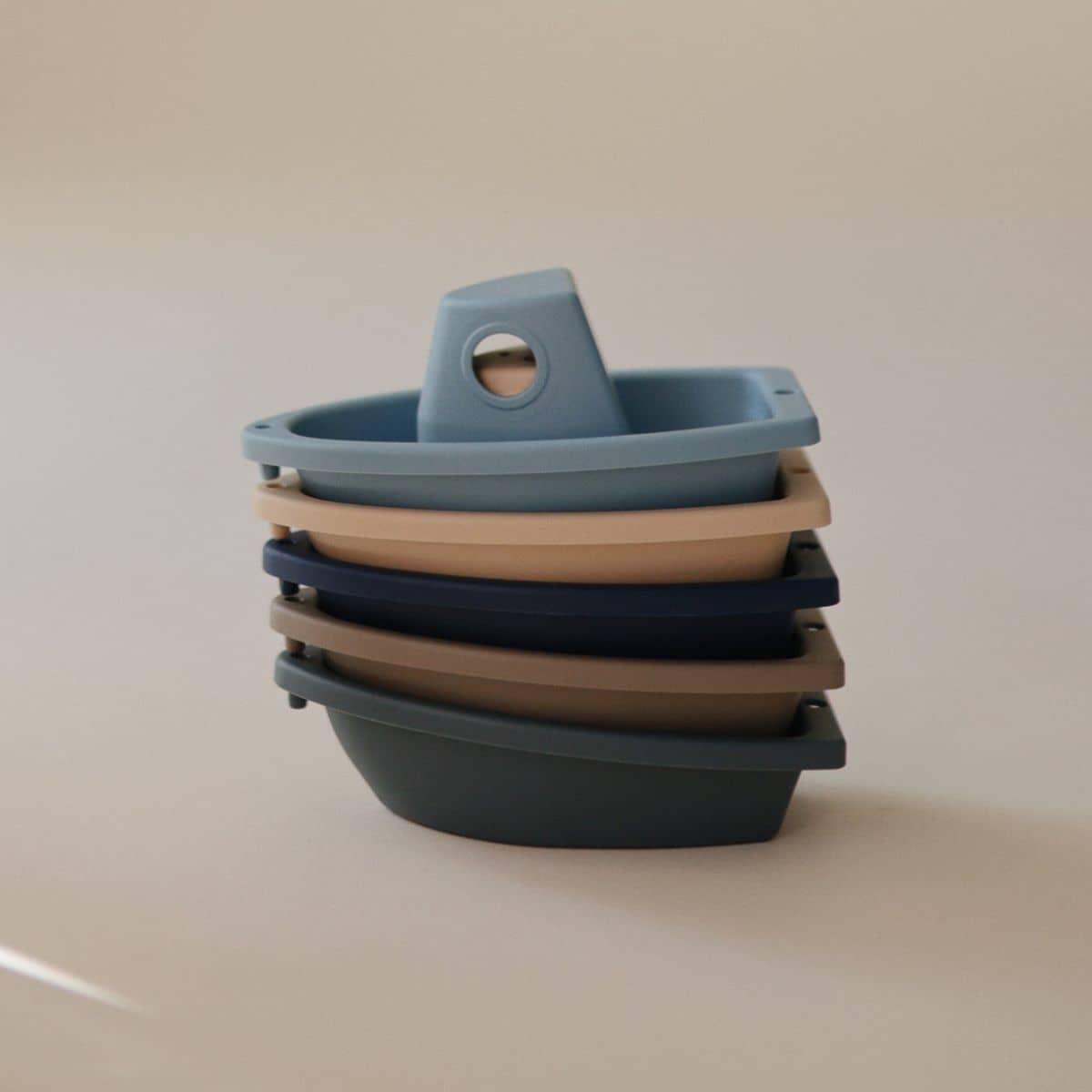 Mushie Bath Boats Set