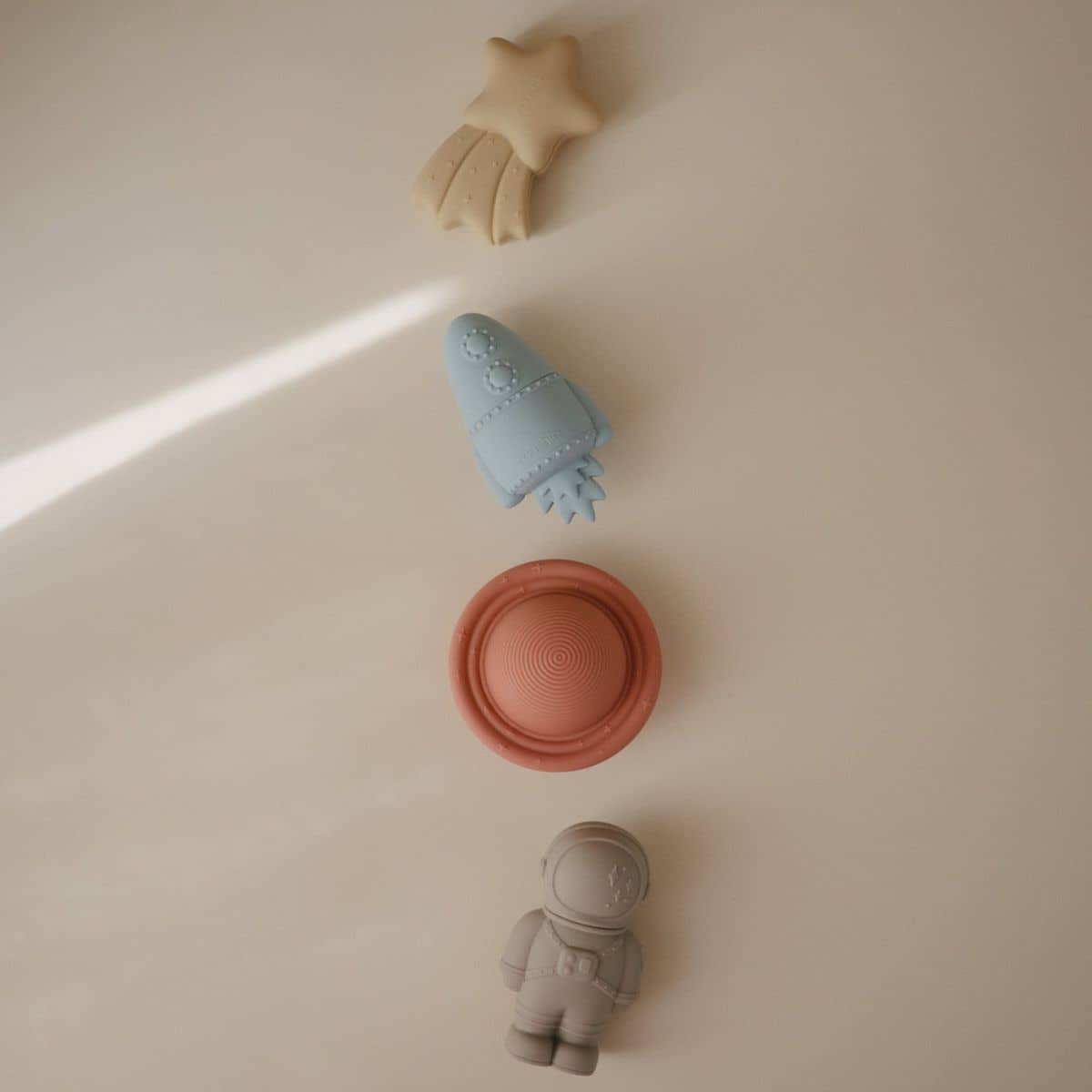 Mushie Space Bath Play Set