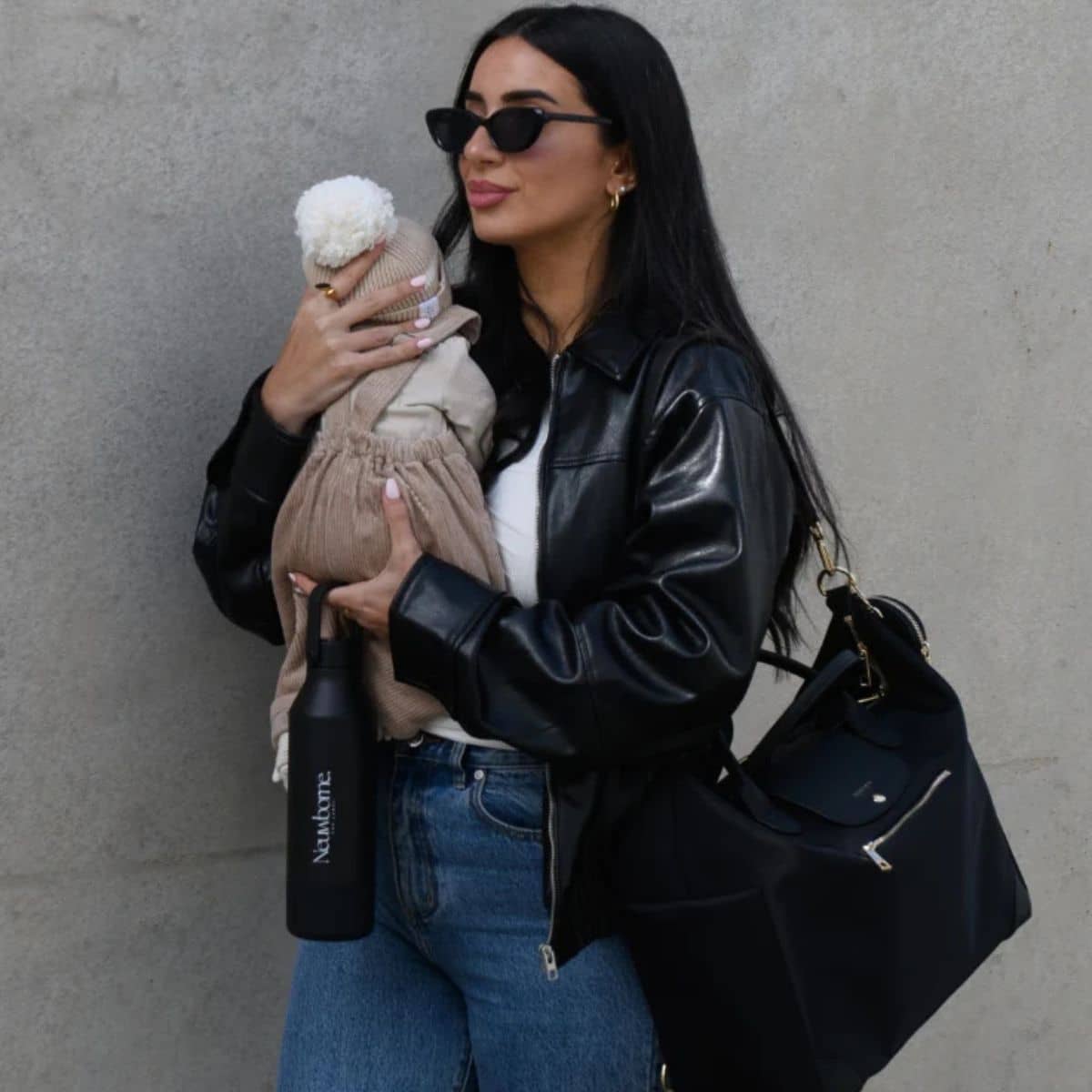 Neuwborne Formula Feeding Baby Thermos - Black