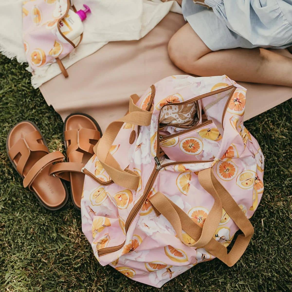 OiOi Fold Up Tote - Tutti Frutti