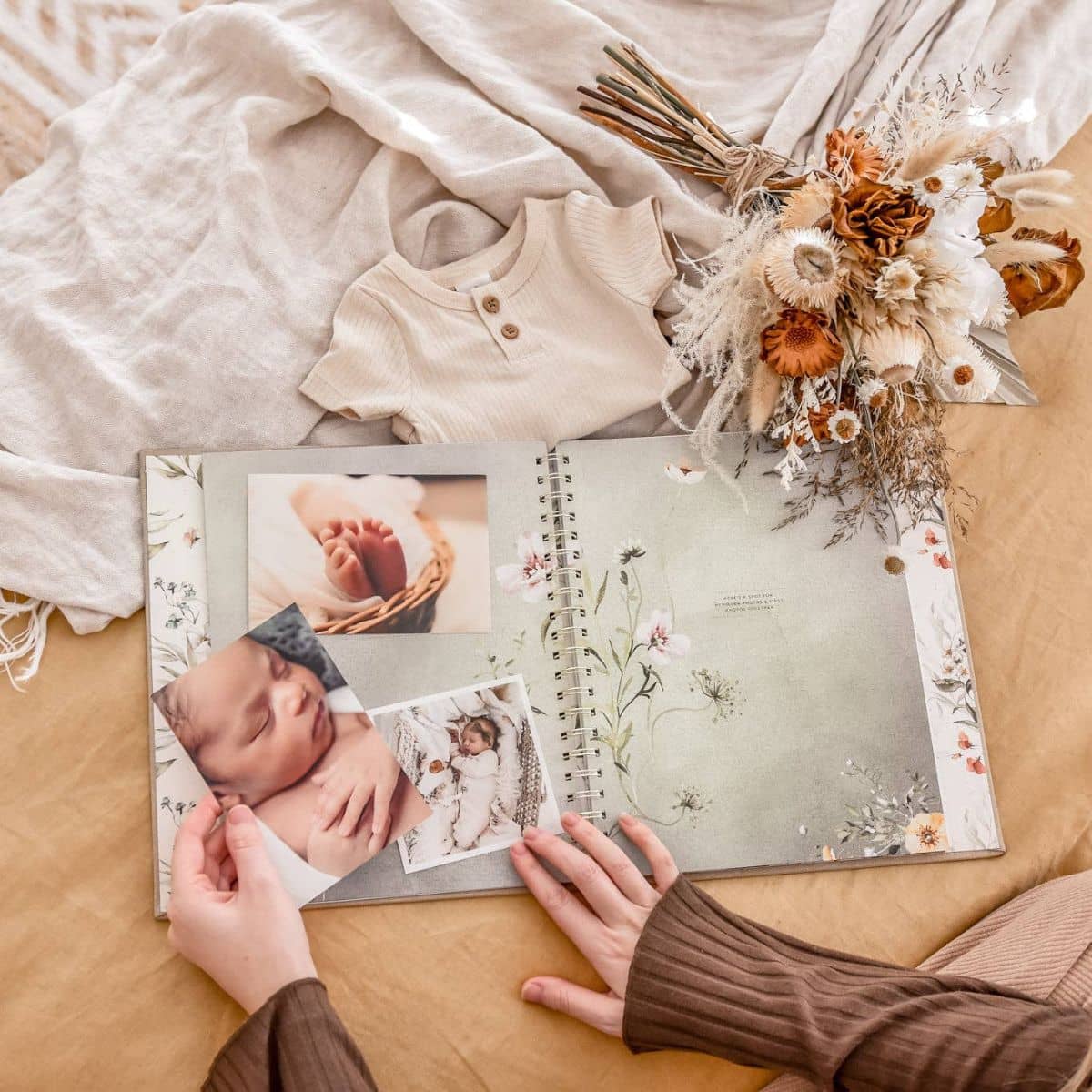 Peachly Baby Memory Book - Fleur