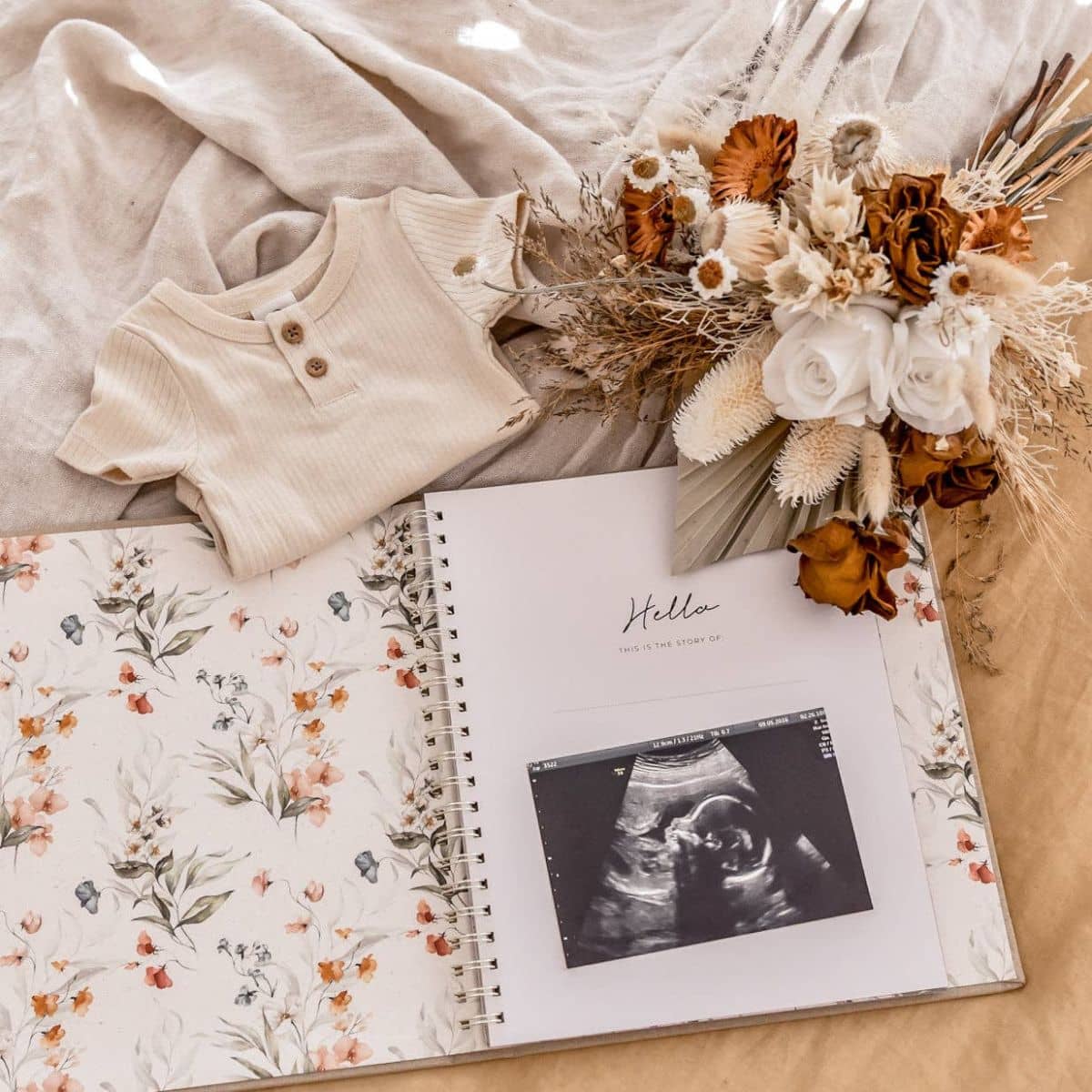 Peachly Baby Memory Book - Fleur