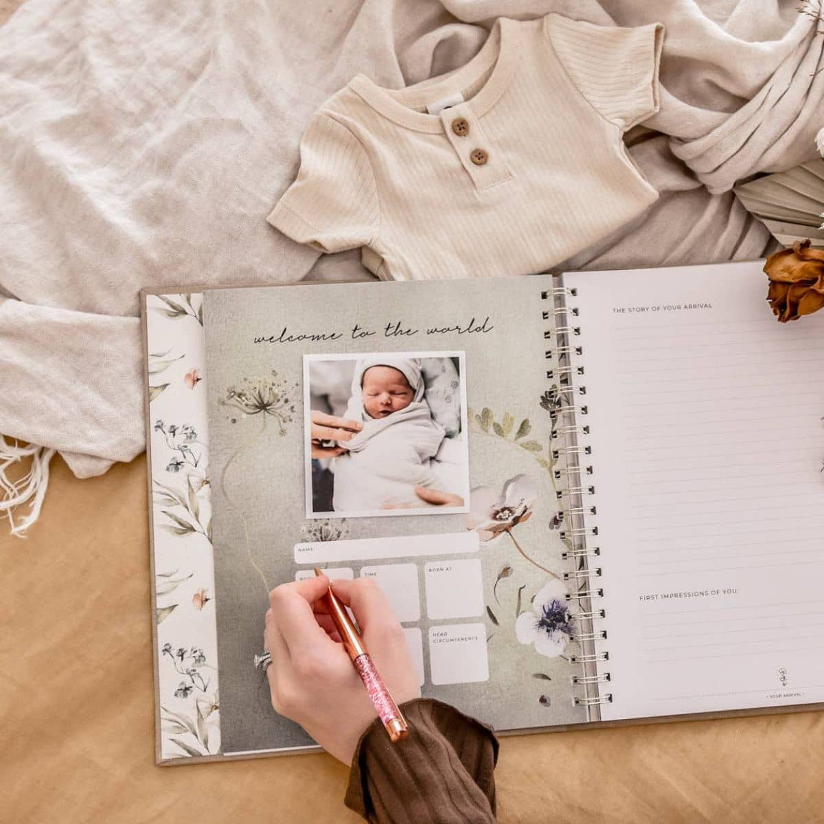Peachly Baby Memory Book - Fleur