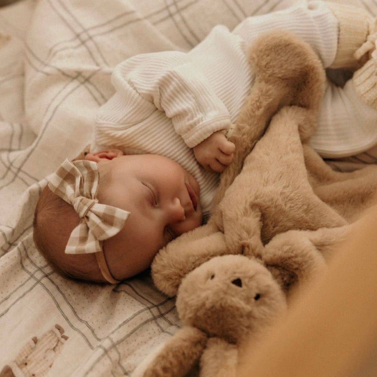 Pop Ya Tot Comforter Toy - Cottontail