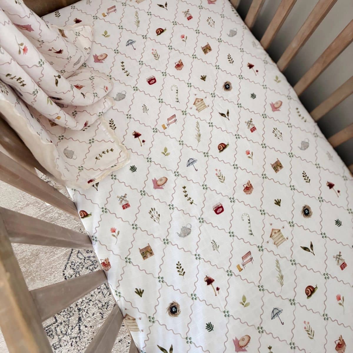 Pop Ya Tot Fitted Cotton Muslin Cot Sheet - Cottage Picnic