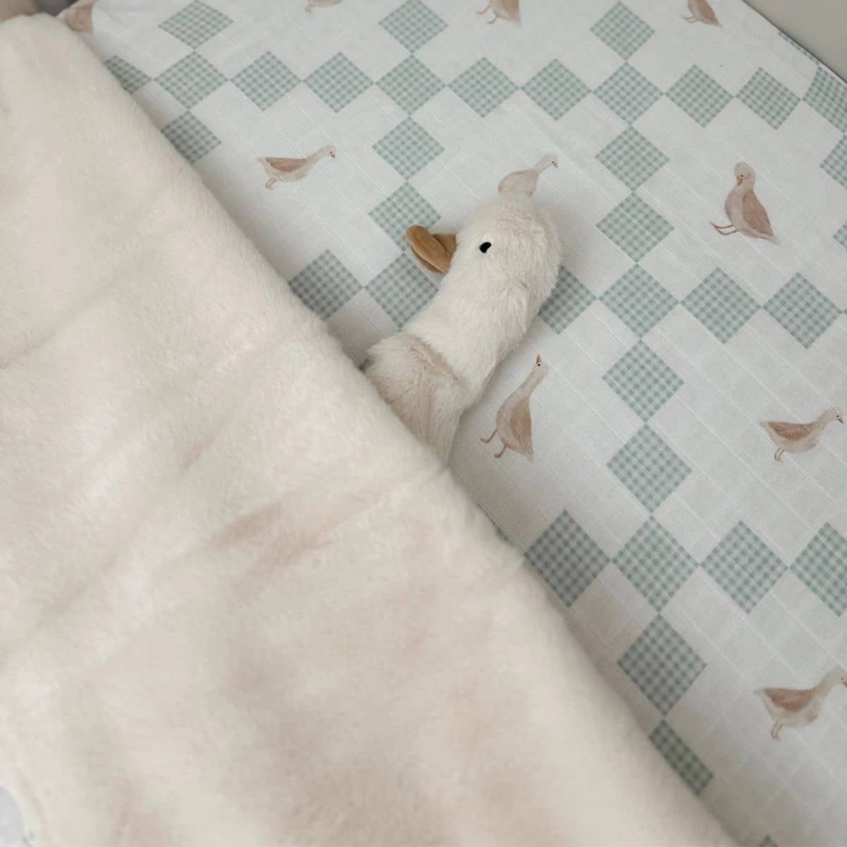 Pop Ya Tot Fur Lined Cot Blanket - Goosey Gander