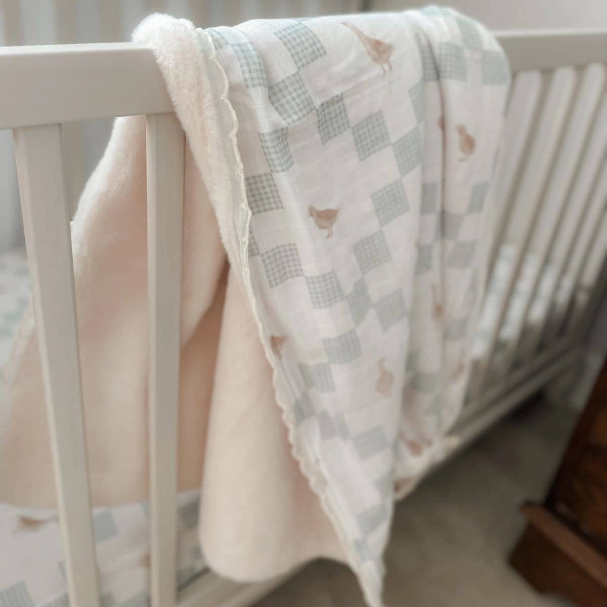 Pop Ya Tot Fur Lined Cot Blanket - Goosey Gander