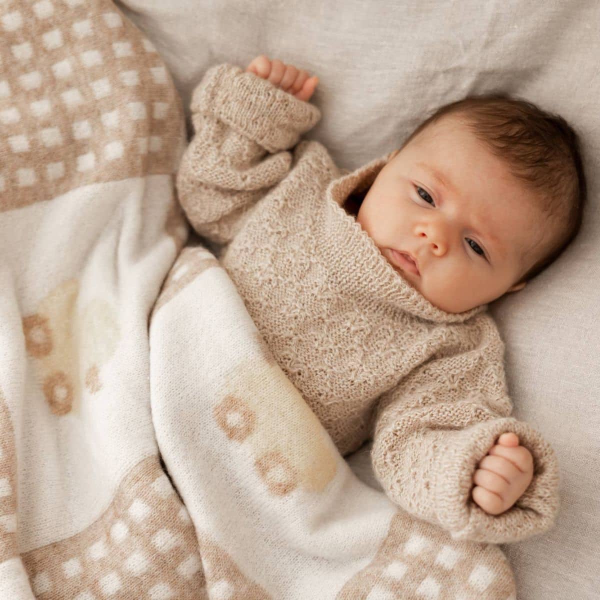 Pop Ya Tot Knitted Blanket - Once Upon a Duckling