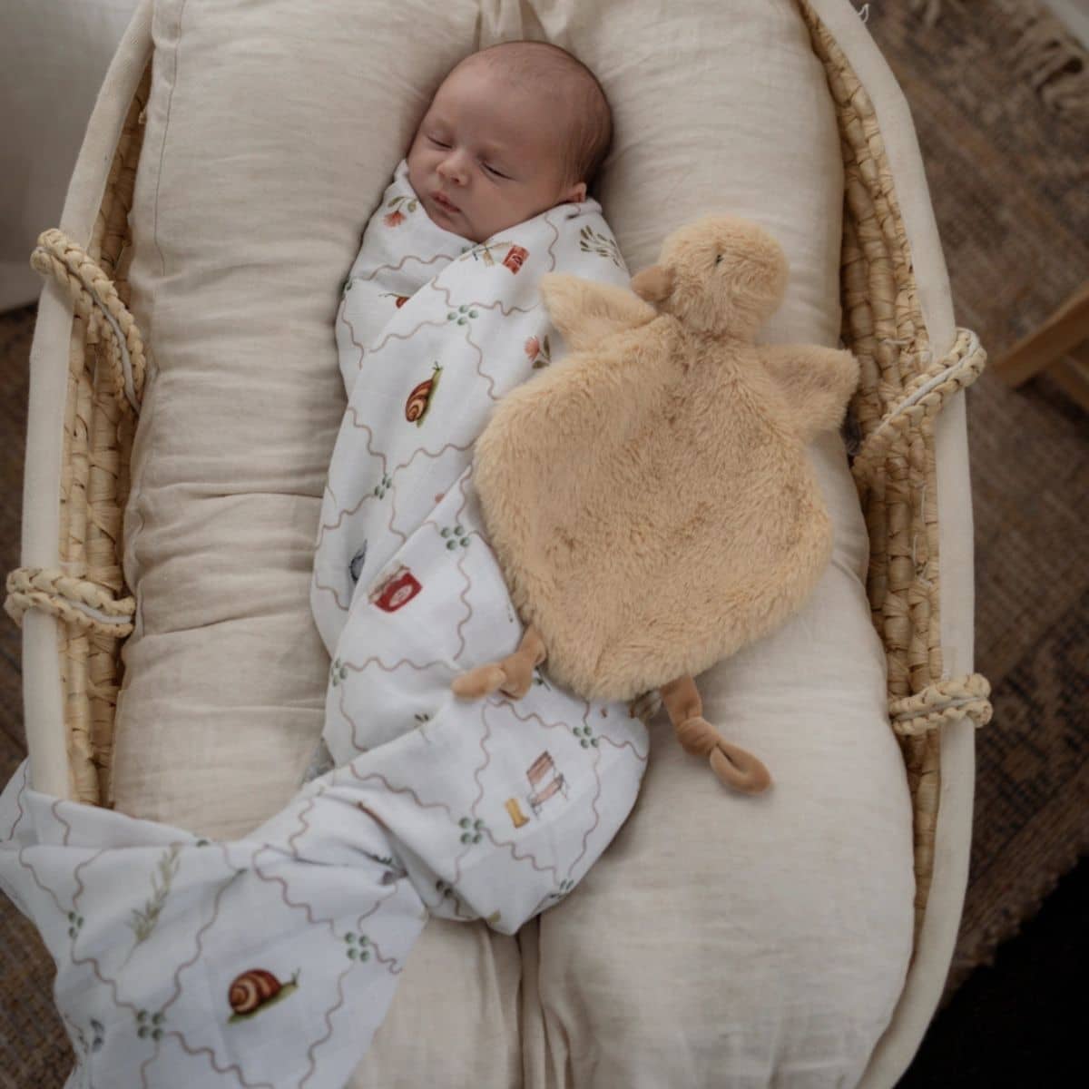 Pop Ya Tot Organic Cotton Swaddle Wrap - Cottage Picnic