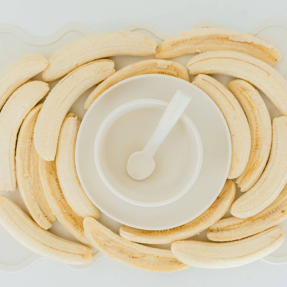 Rommer Silicone Plate - Crème