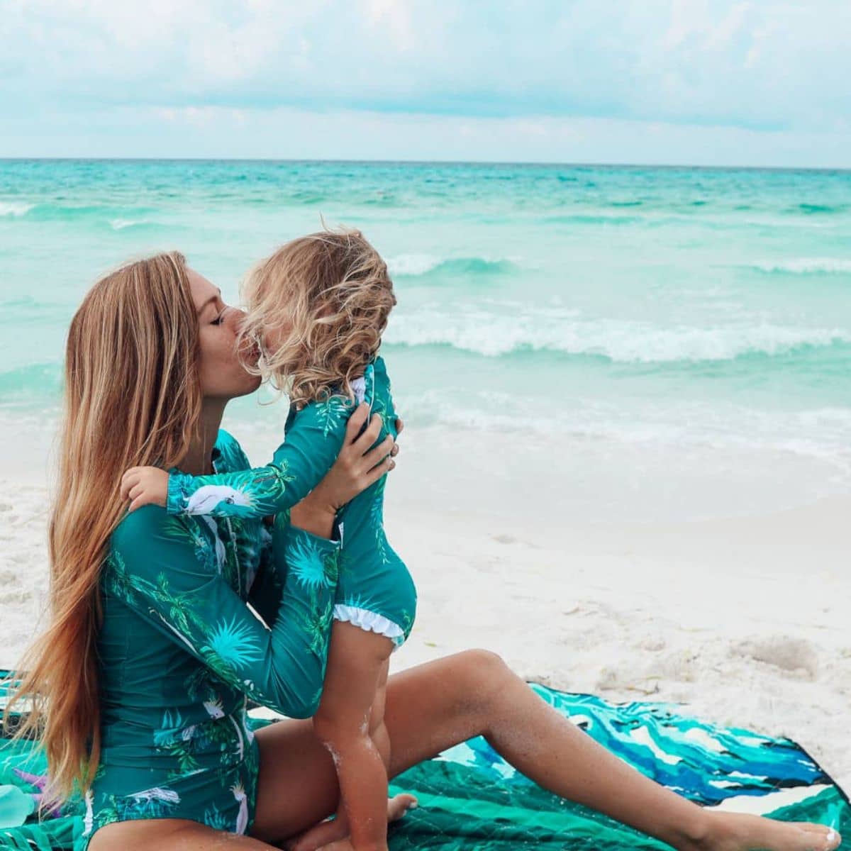 Rudie Nudie Large Playmat - Heart Sings Wild Thing