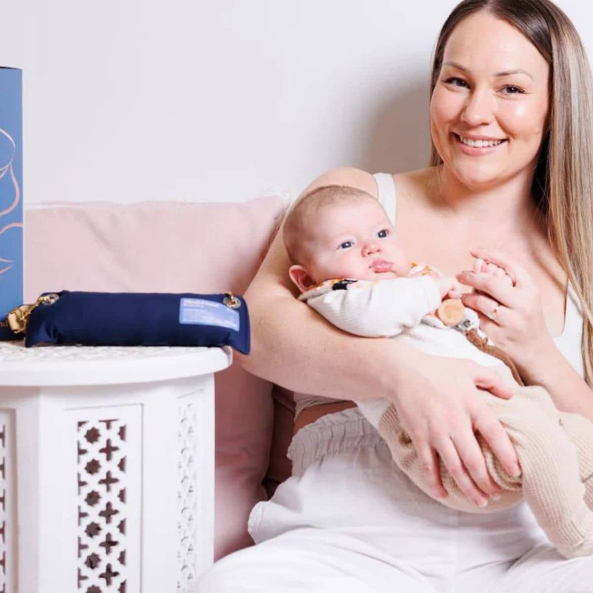 Simple Breastfeeding - Blissful Bond Boobie Pillow