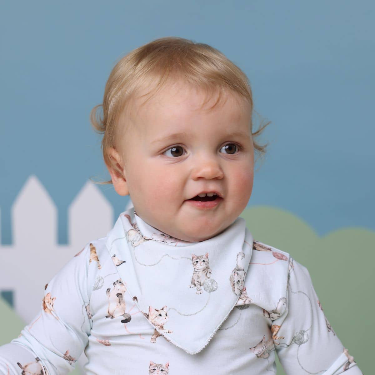 Snuggle Hunny Bandana Dribble Bib - Kittens