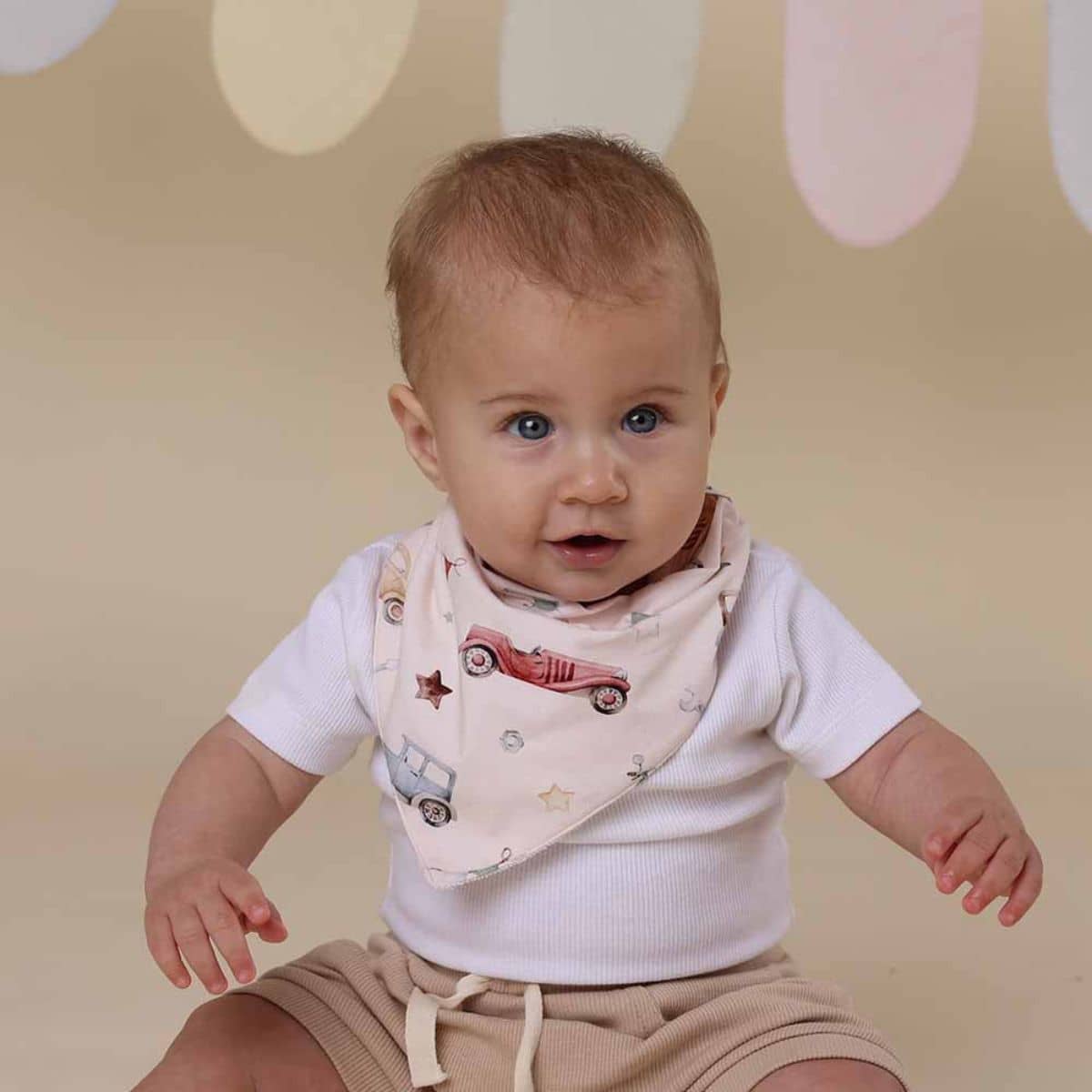Snuggle Hunny Bandana Dribble Bib - Vintage Cars