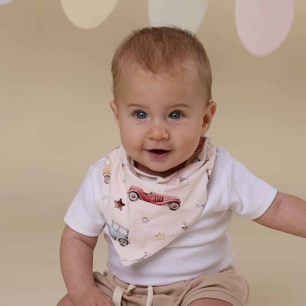Snuggle Hunny Bandana Dribble Bib - Vintage Cars