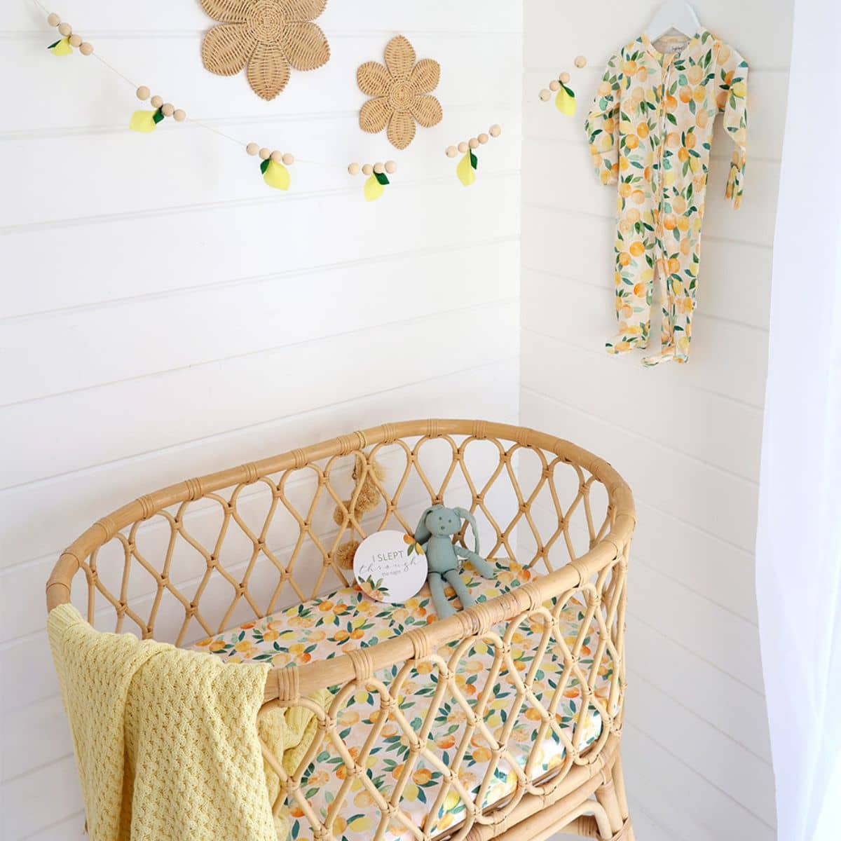 Snuggle Hunny Fitted Bassinet Sheet and Change Pad Cover - Sunny Citrus