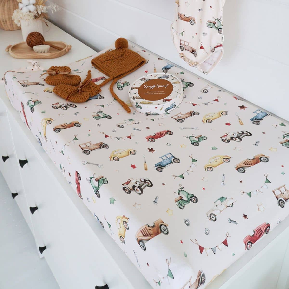 Snuggle Hunny Fitted Bassinet Sheet and Change Pad Cover - Vintage Cars