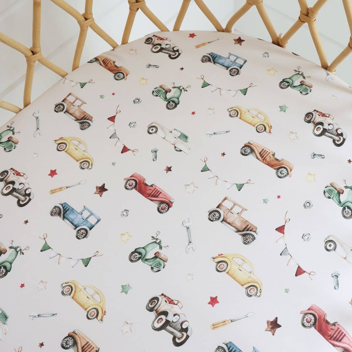 Snuggle Hunny Fitted Bassinet Sheet and Change Pad Cover - Vintage Cars