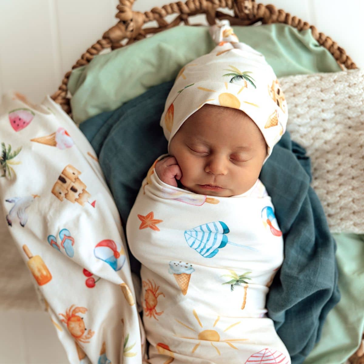 Snuggle Hunny Jersey Wrap with Matching Headwear - Beach Fun