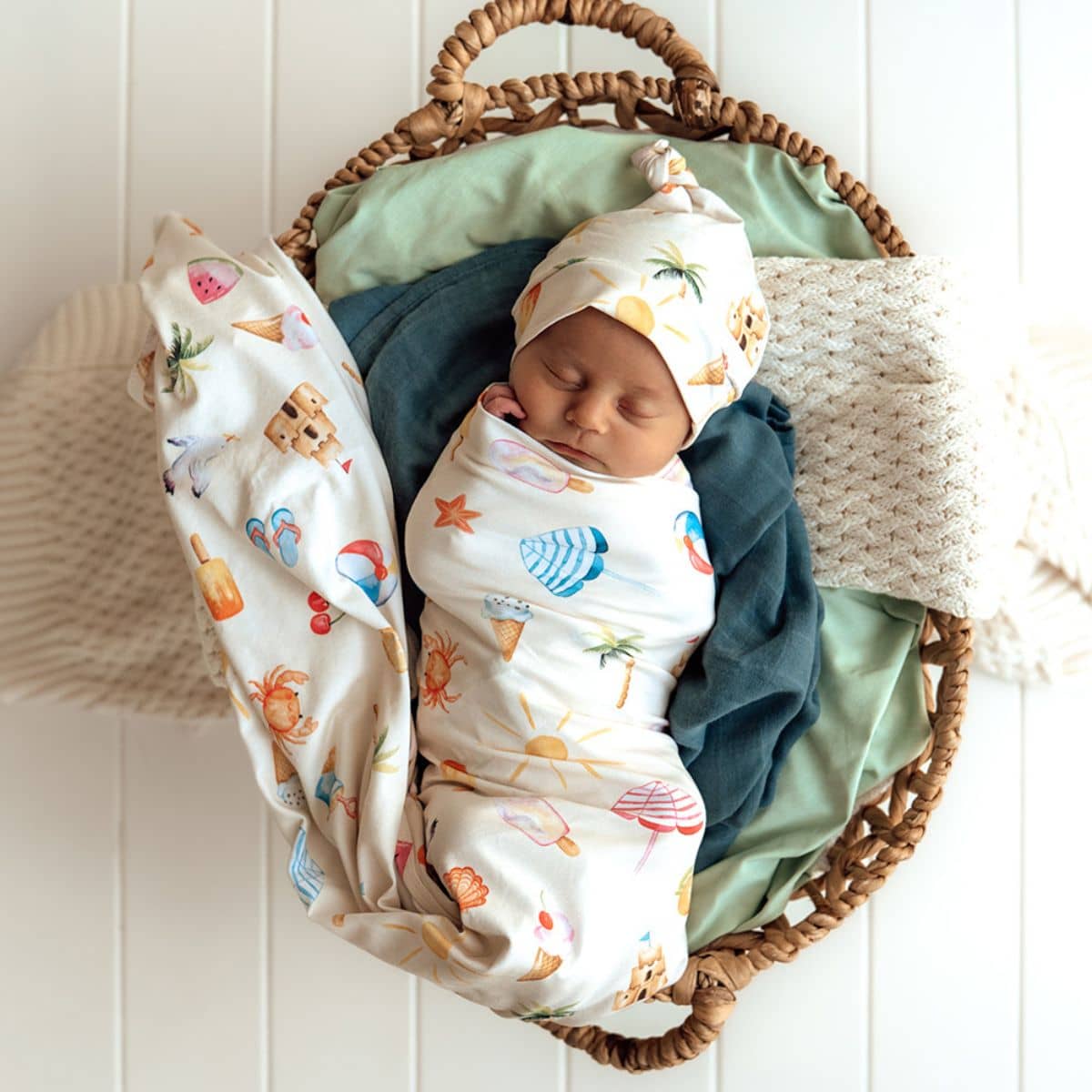 Snuggle Hunny Jersey Wrap with Matching Headwear - Beach Fun