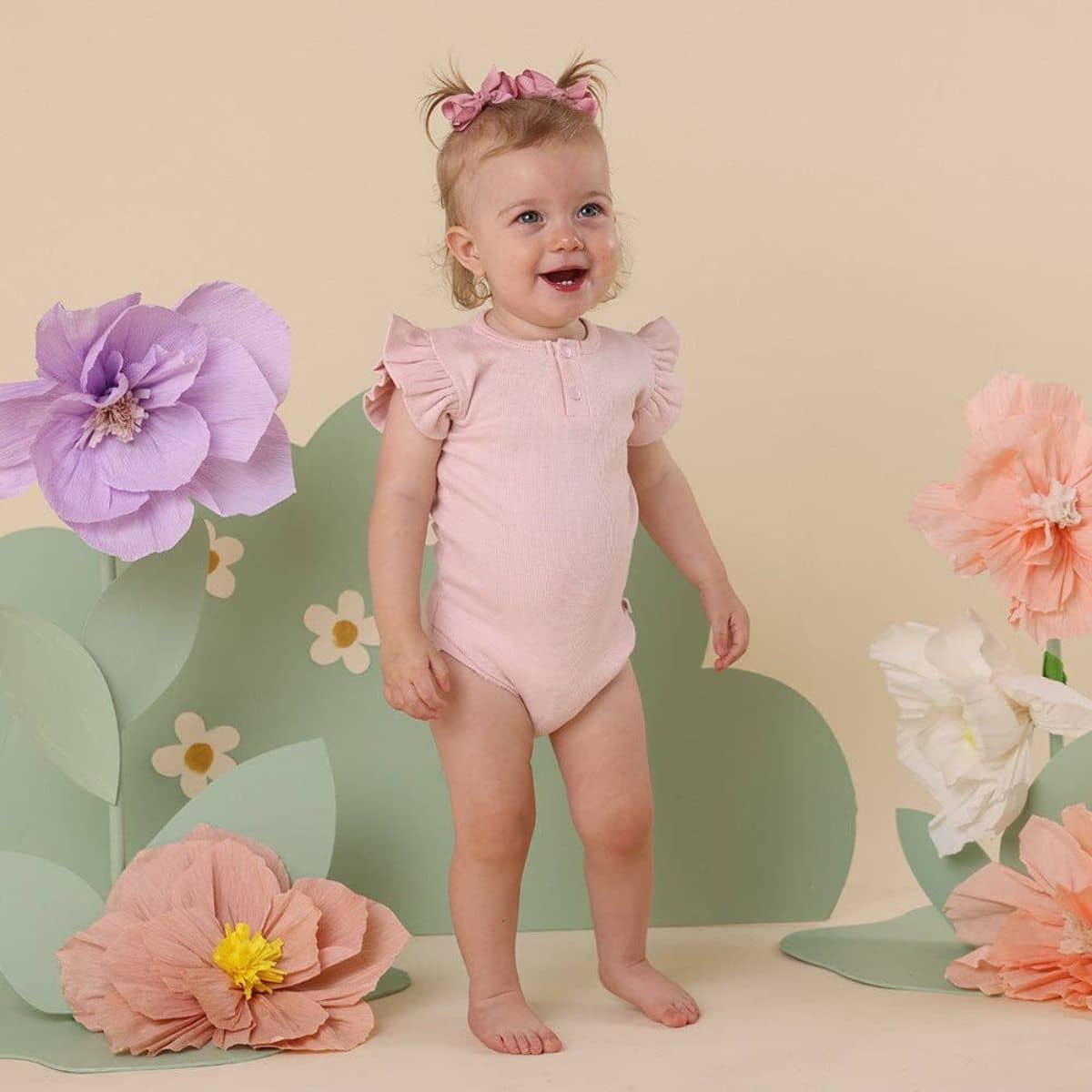 Snuggle Hunny Short Sleeve Bodysuit - Baby Pink Frill Rib