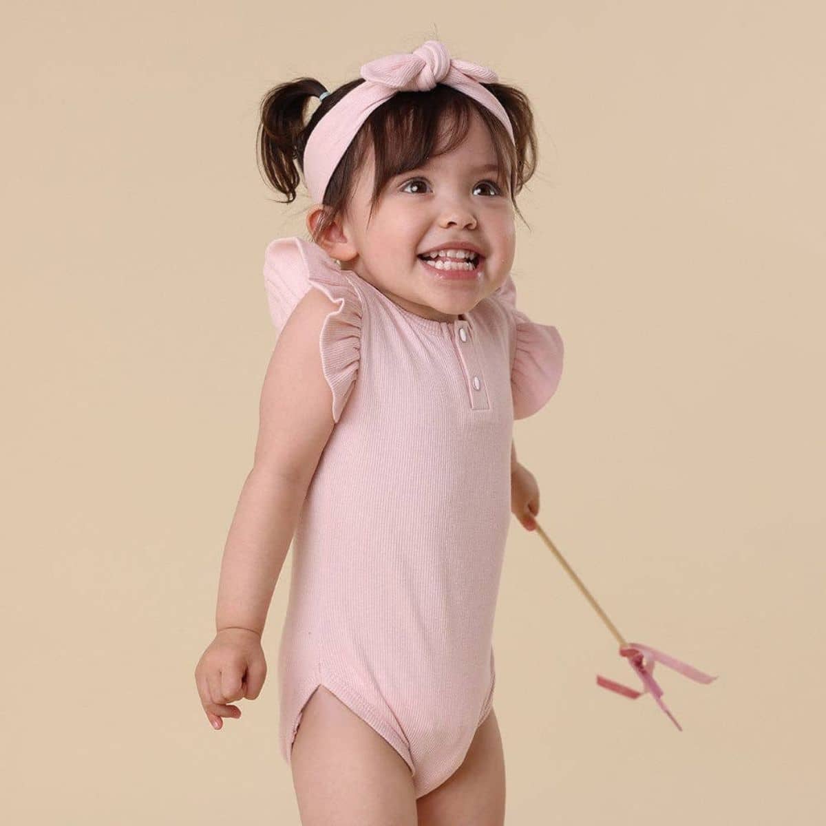 Snuggle Hunny Short Sleeve Bodysuit - Baby Pink Frill Rib