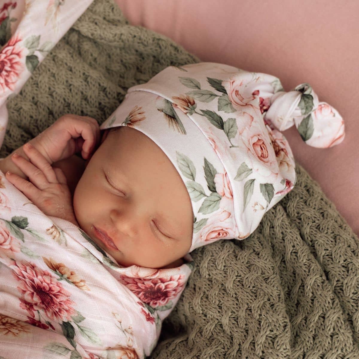 Snuggle Hunny Knotted Beanie - Birds & Blooms