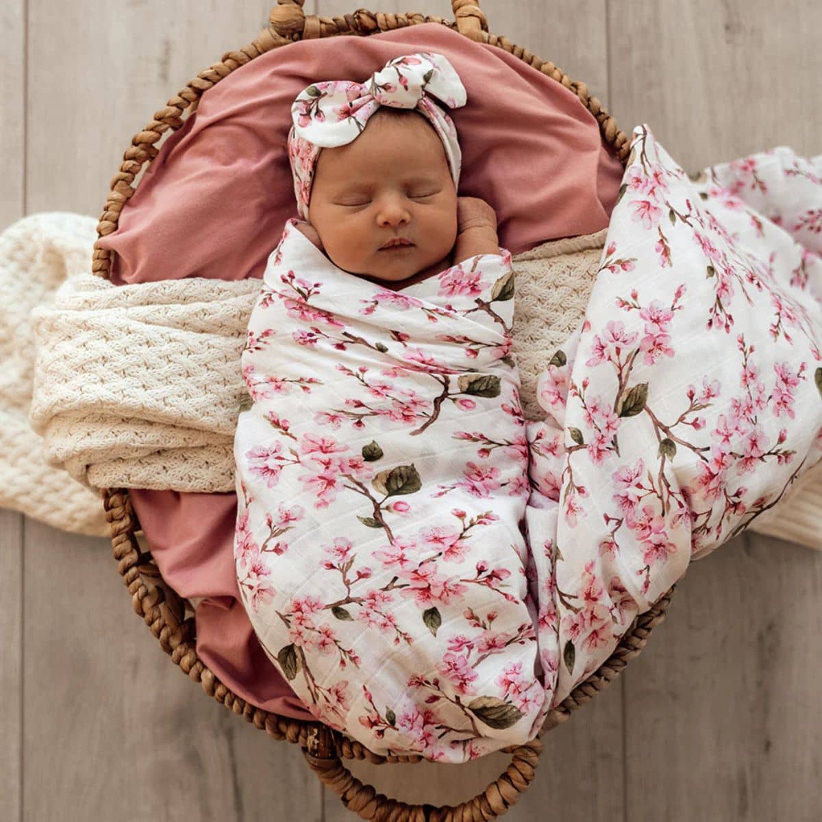 Snuggle Hunny Large Organic Muslin Wraps - Camille / Milk / Fairytale