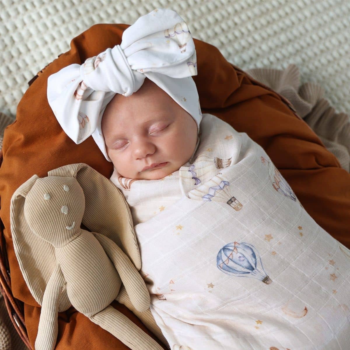 Snuggle Hunny Muslin Wrap - Up & Away