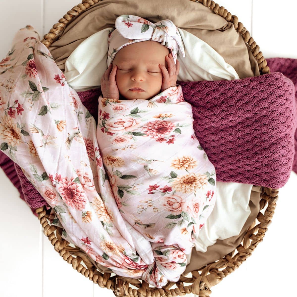 Snuggle Hunny Muslin Wrap - Birds & Blooms