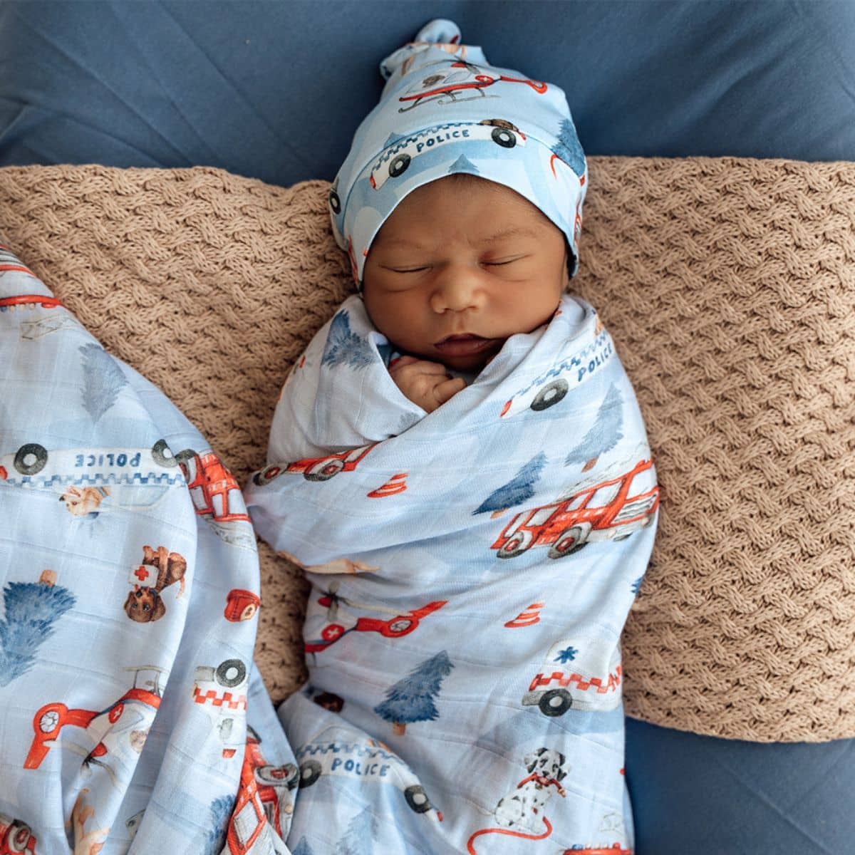 Snuggle Hunny Muslin Wrap - To the Rescue