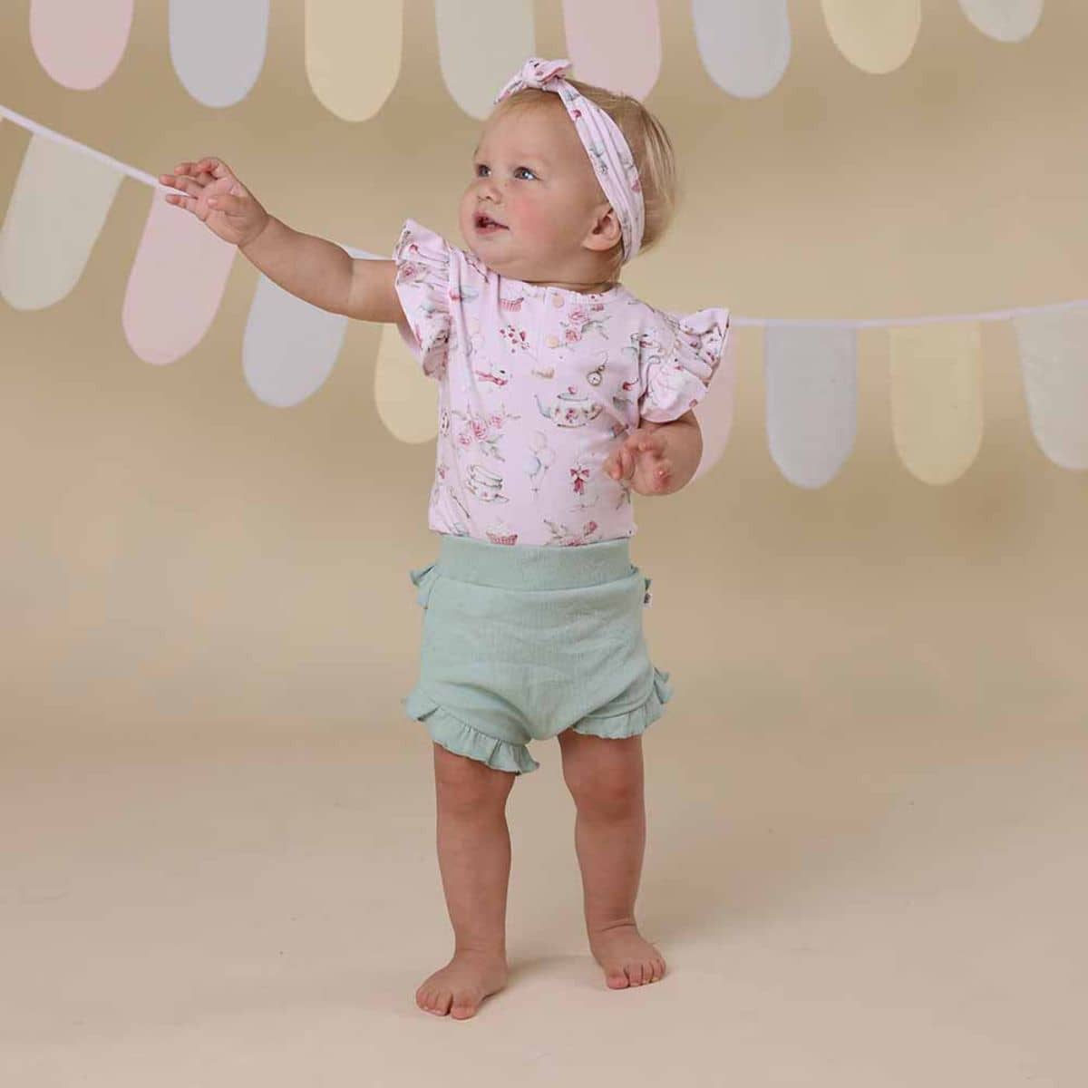 Snuggle Hunny Short Sleeve Bodysuit - Alice's Tea Party