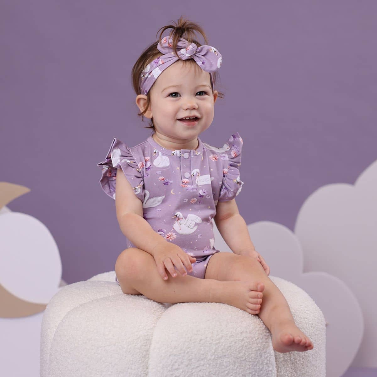 Snuggle Hunny Short Sleeve Bodysuit - Swan Lake