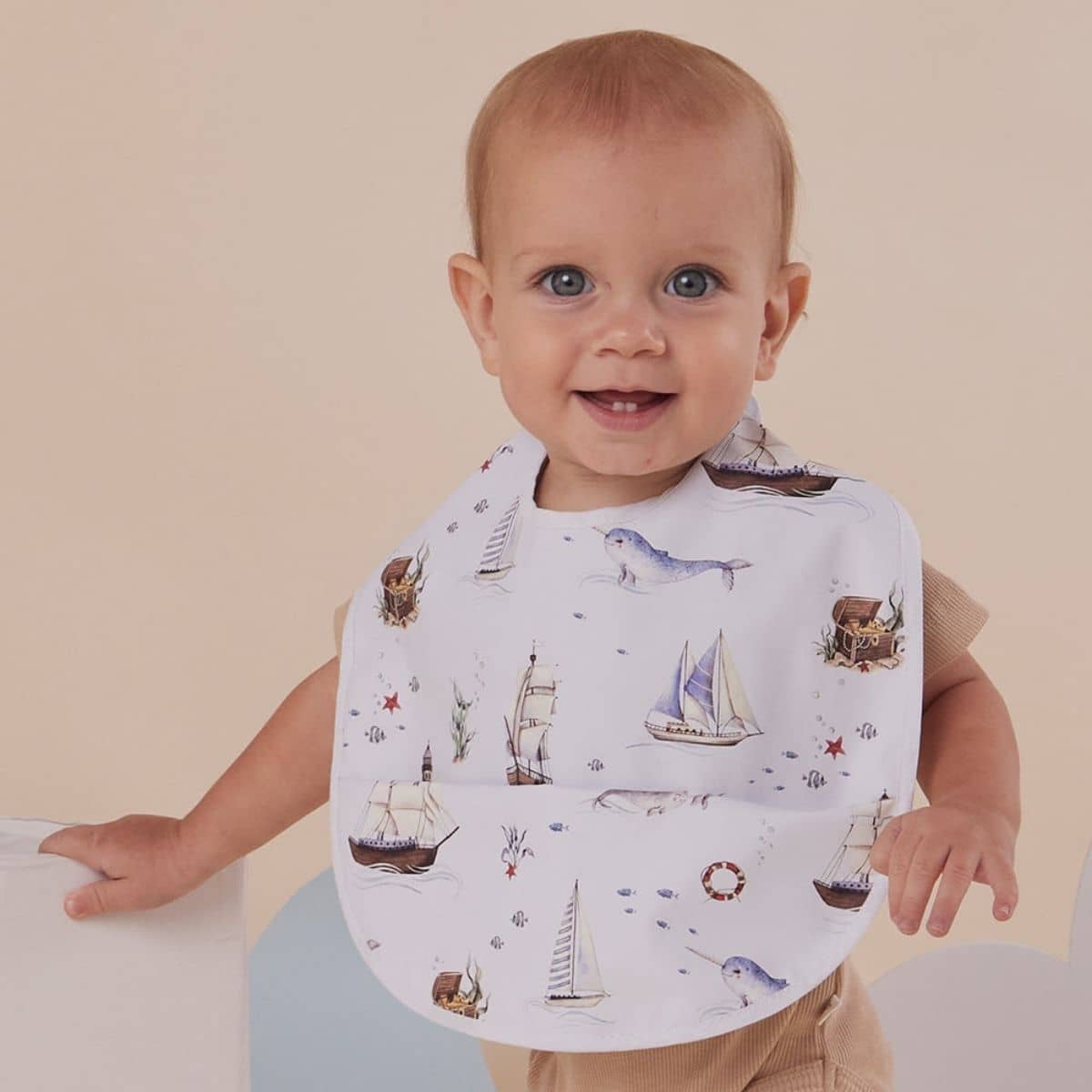 Snuggle Hunny Waterproof Snuggle Bib - Set Sail
