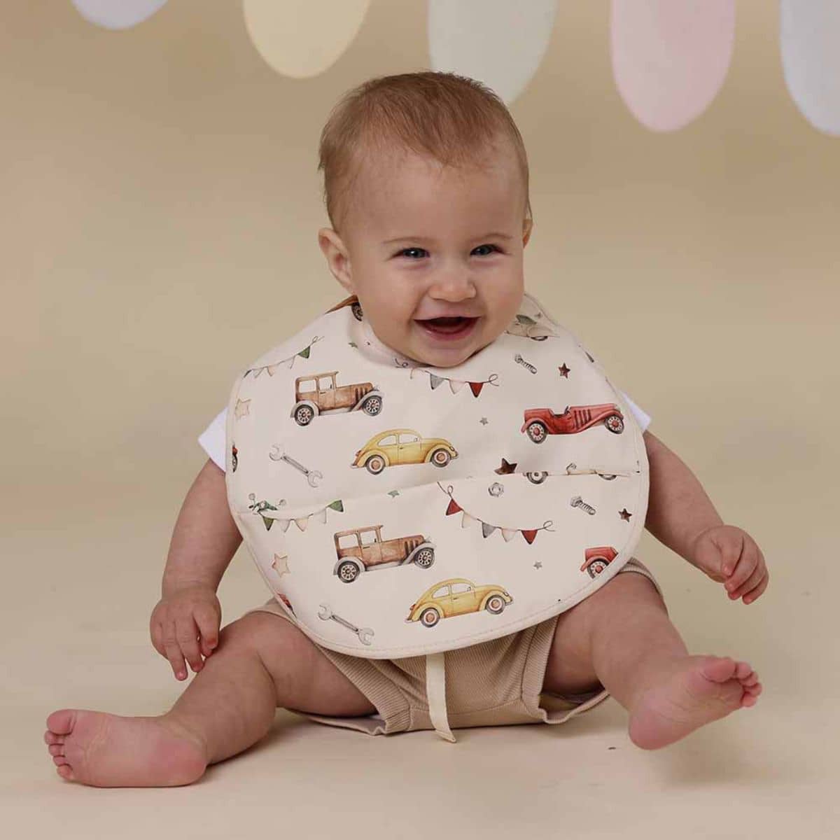 Snuggle Hunny Waterproof Snuggle Bib - Vintage Cars
